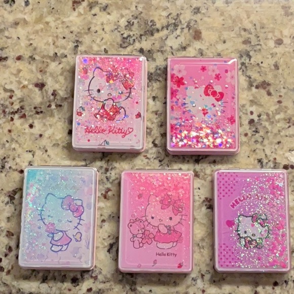 Hello Kitty Single/Double Sided Magnified Compact Mirror, Floating Glitter; NIP - Picture 1 of 16